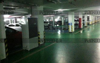 8629d98ab9.jpg 地下車庫.jpg